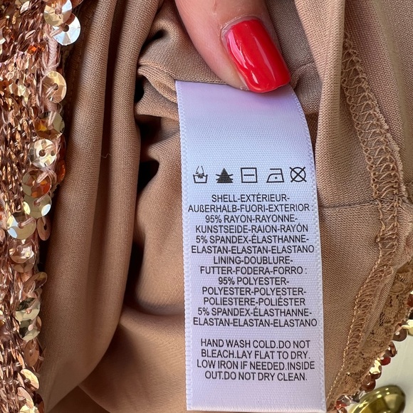 Dress the Population Gold/Champagne Long Sleeve Sequin Dress - Picture 12 of 14